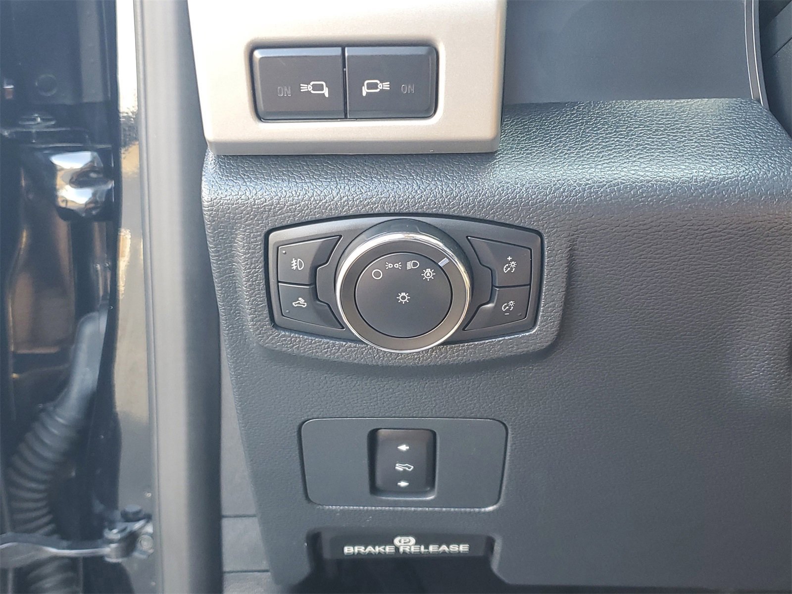 Certified 2022 Ford F250 Lariat image 31