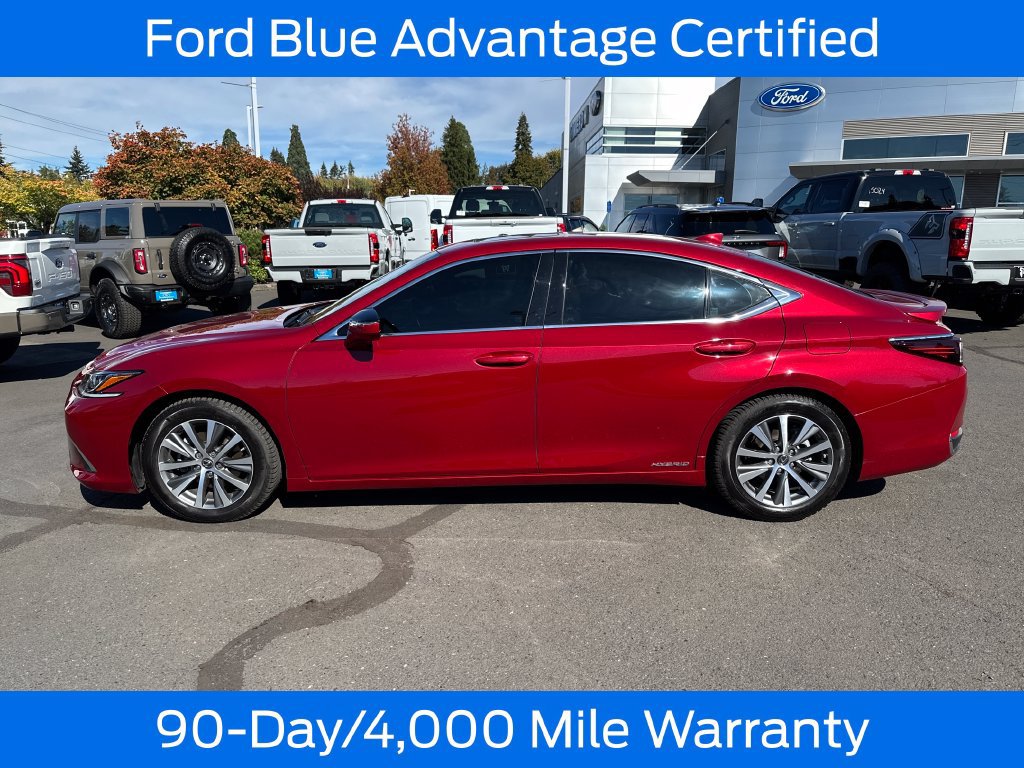 Used 2020 Lexus ES 300h w/ Premium Package FWD image 4