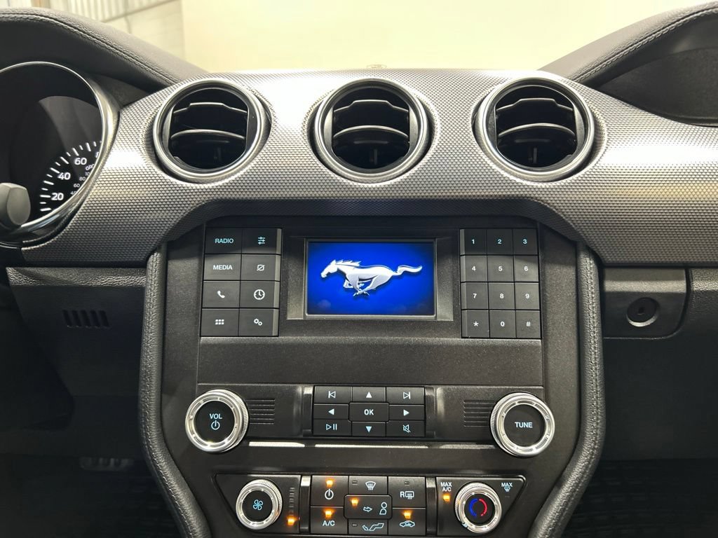 Certified 2022 Ford Mustang GT RWD image 20