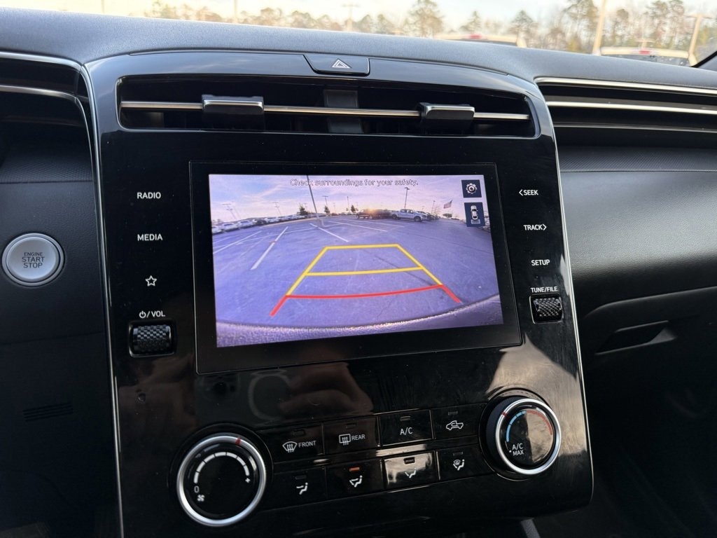 Used 2023 Hyundai Santa Cruz SEL image 16