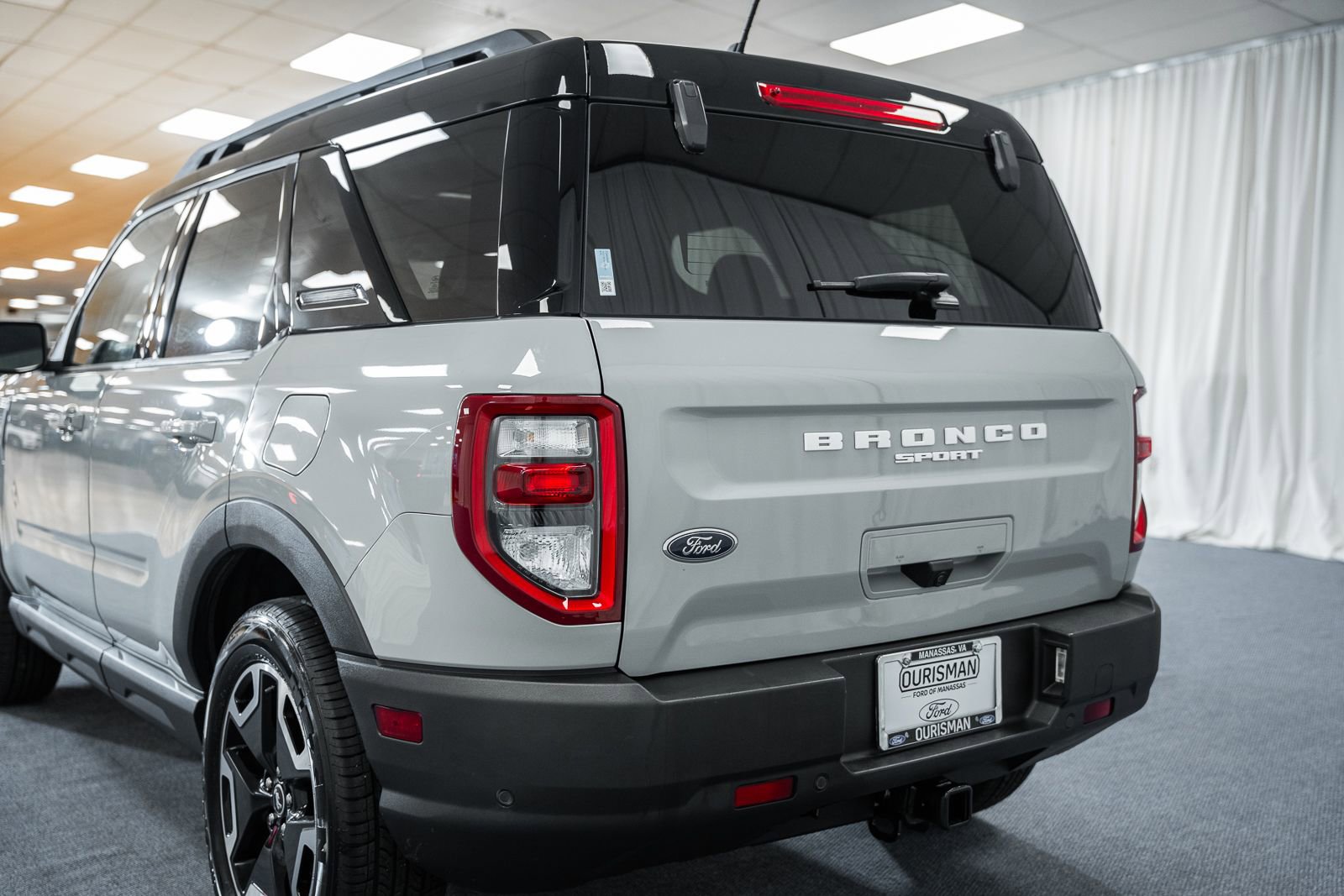 Certified 2022 Ford Bronco Sport Outer Banks w/ Tech Package image 6