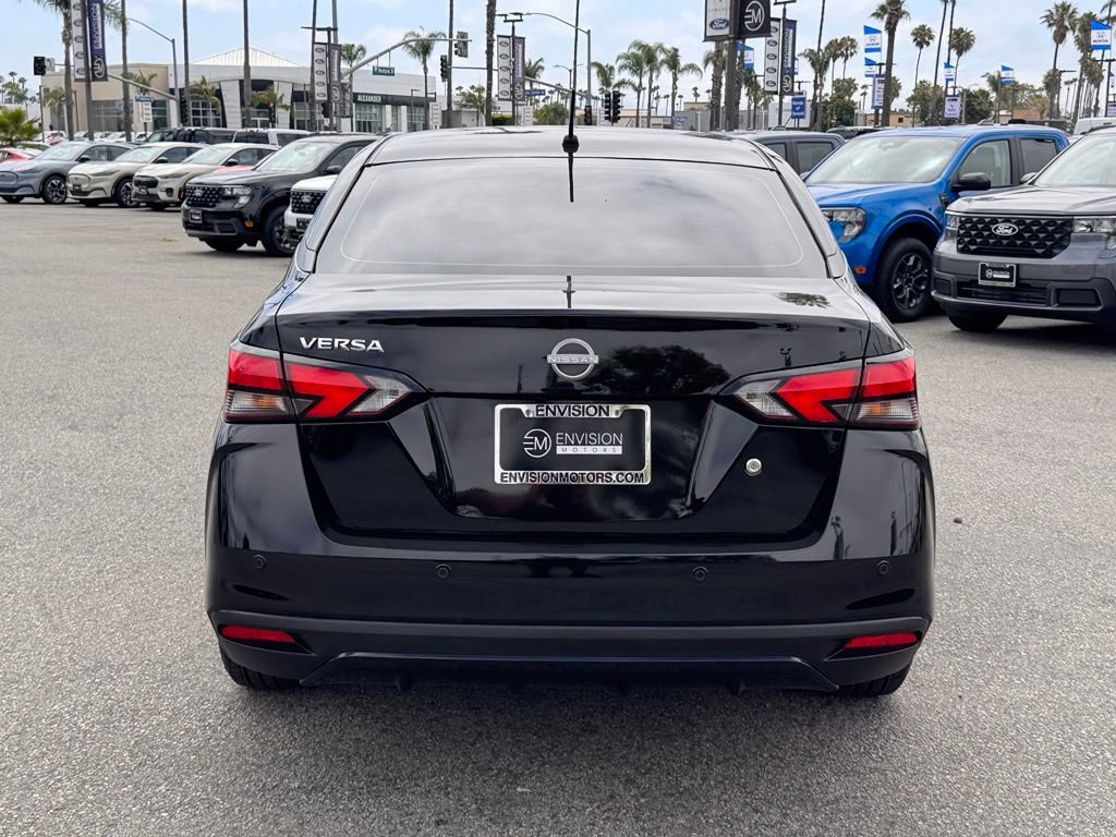 Used 2024 Nissan Versa S w/ Trunk Package FWD image 11