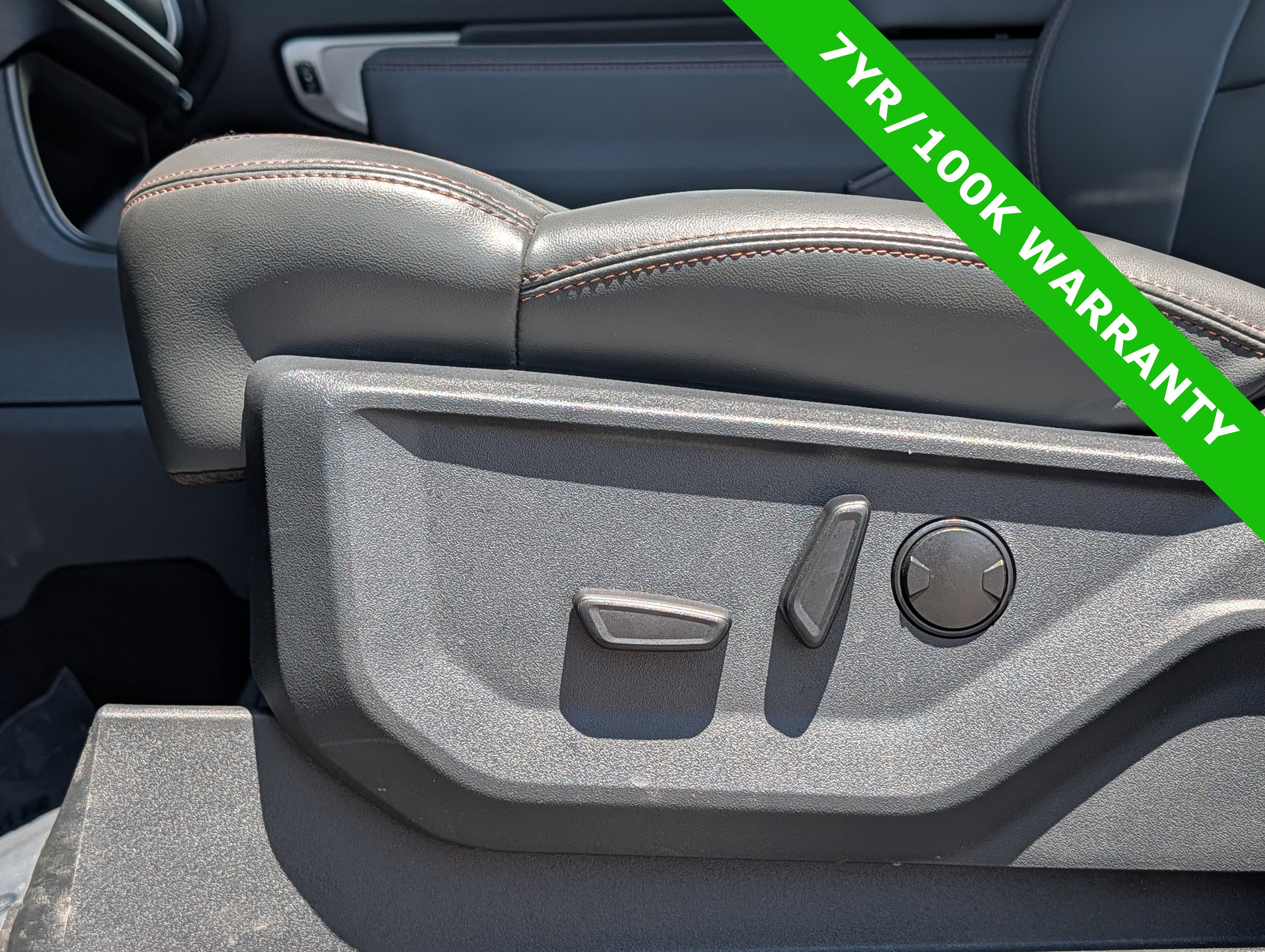 Certified 2025 Ford Expedition Active RWD image 26