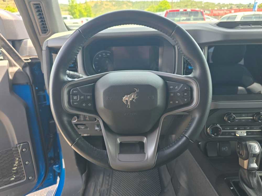 Certified 2024 Ford Bronco Black Diamond w/ Sasquatch Package AWD/4WD image 11