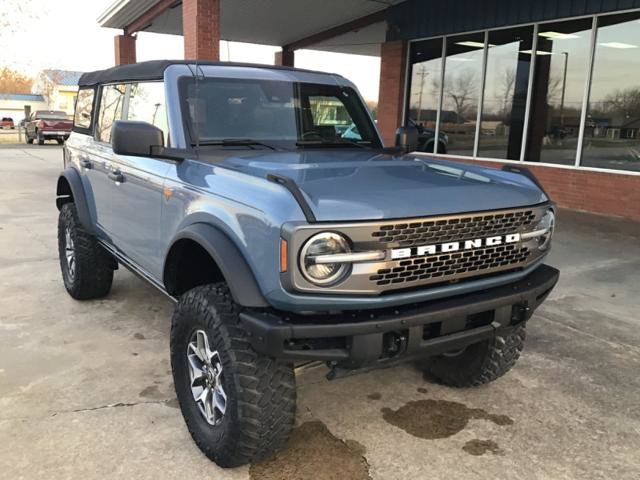Certified 2024 Ford Bronco Badlands AWD/4WD image 2