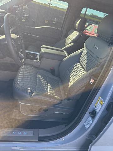 Certified 2025 Ford F350 Platinum w/ Platinum Plus Package image 4