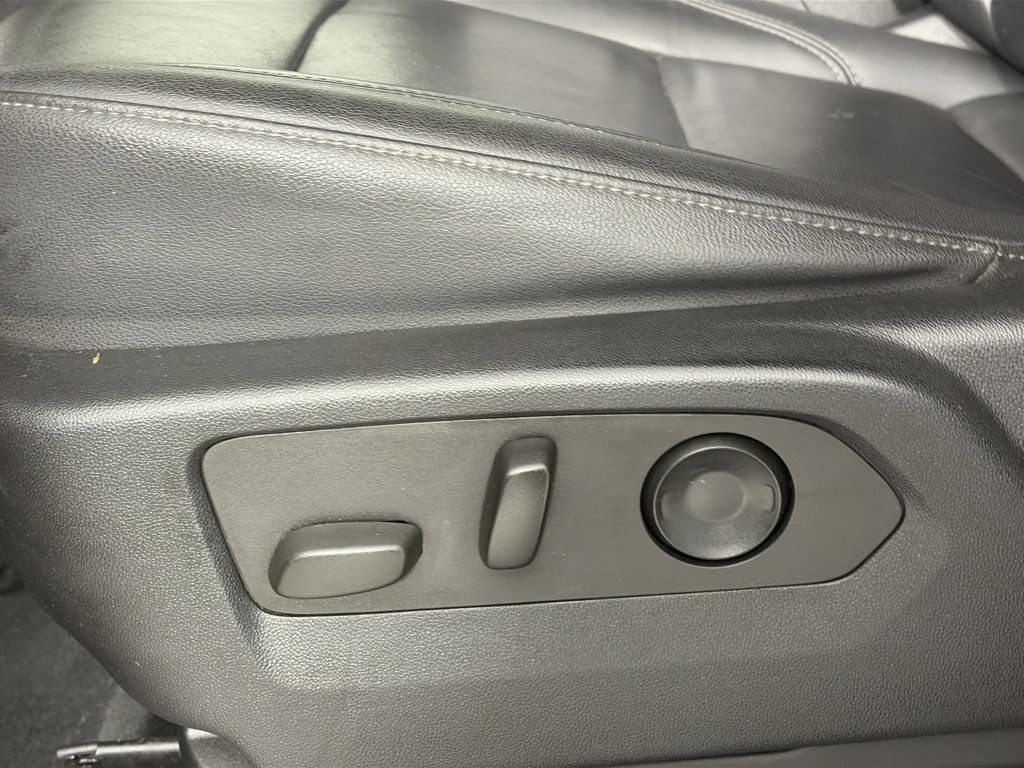 Used 2021 Chevrolet Tahoe Z71 image 26