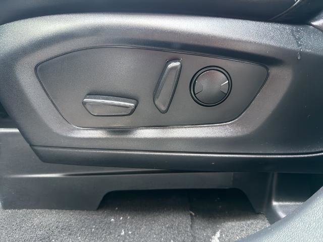 Certified 2025 Ford Explorer ST-Line w/ ST-Line Street Pack image 20