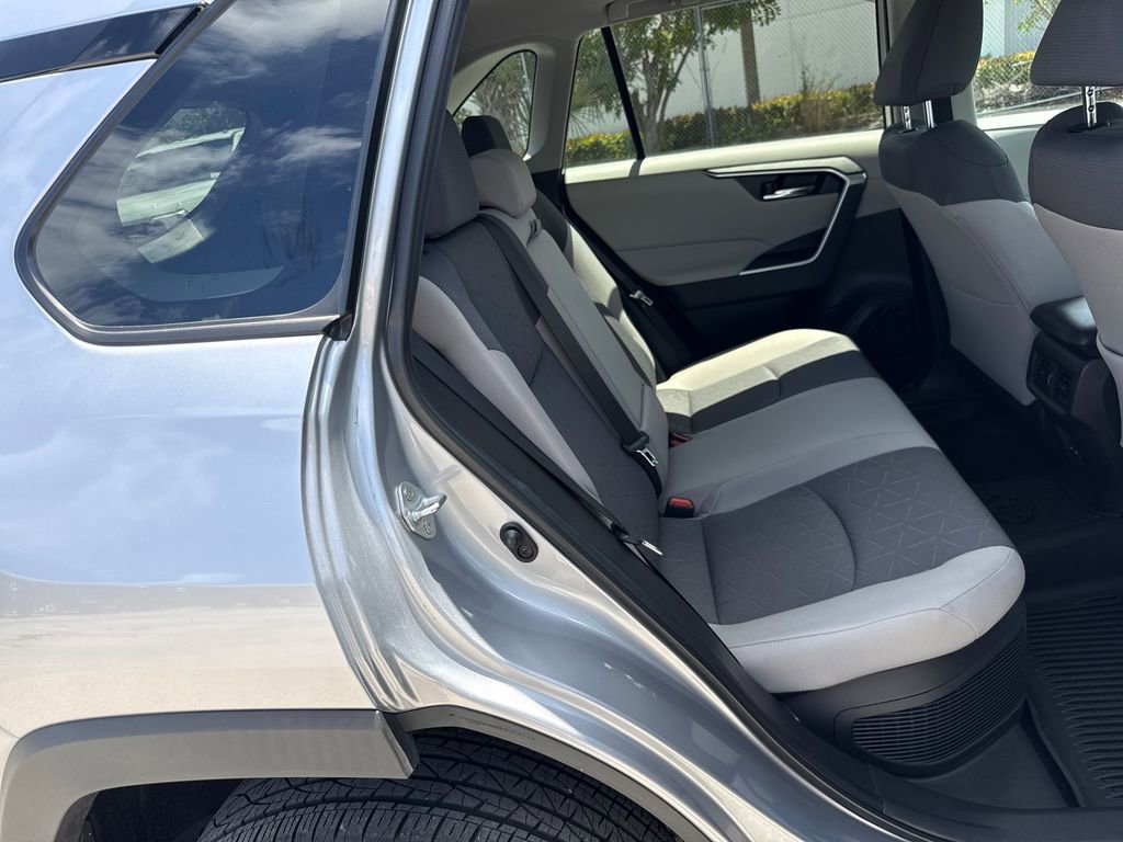 Used 2024 Toyota RAV4 XLE w/ Convenience Package image 26