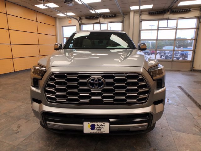 Used 2023 Toyota Sequoia Capstone AWD/4WD image 2