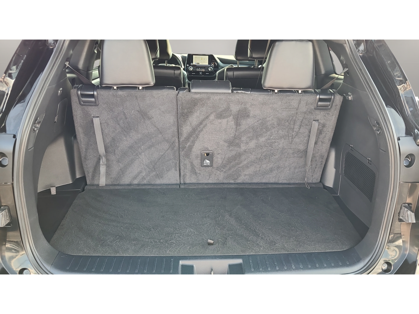 Used 2024 Toyota Highlander XSE AWD/4WD image 29