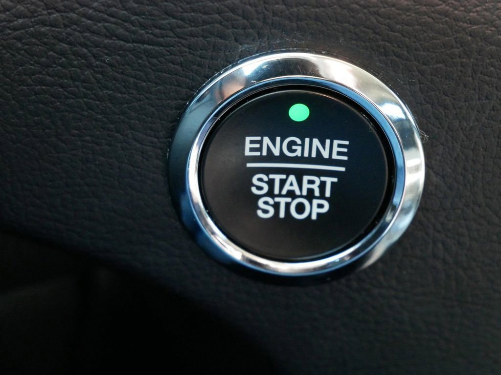 Certified 2023 Ford Edge SEL image 23