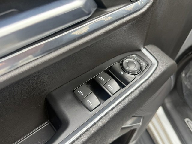 Used 2022 Chevrolet Silverado 1500 LT image 11