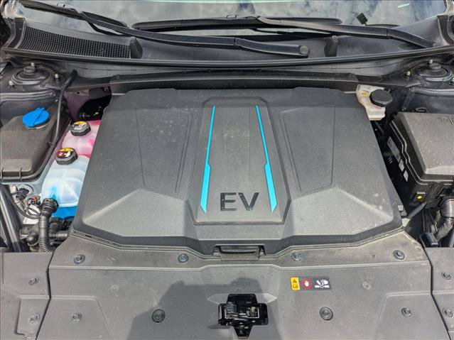 Used 2024 Hyundai Ioniq 5 Limited AWD/4WD image 23