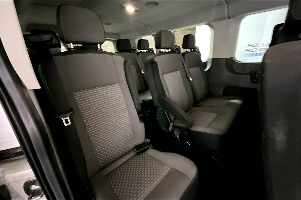 Certified 2024 Ford Transit 350 XLT RWD image 22