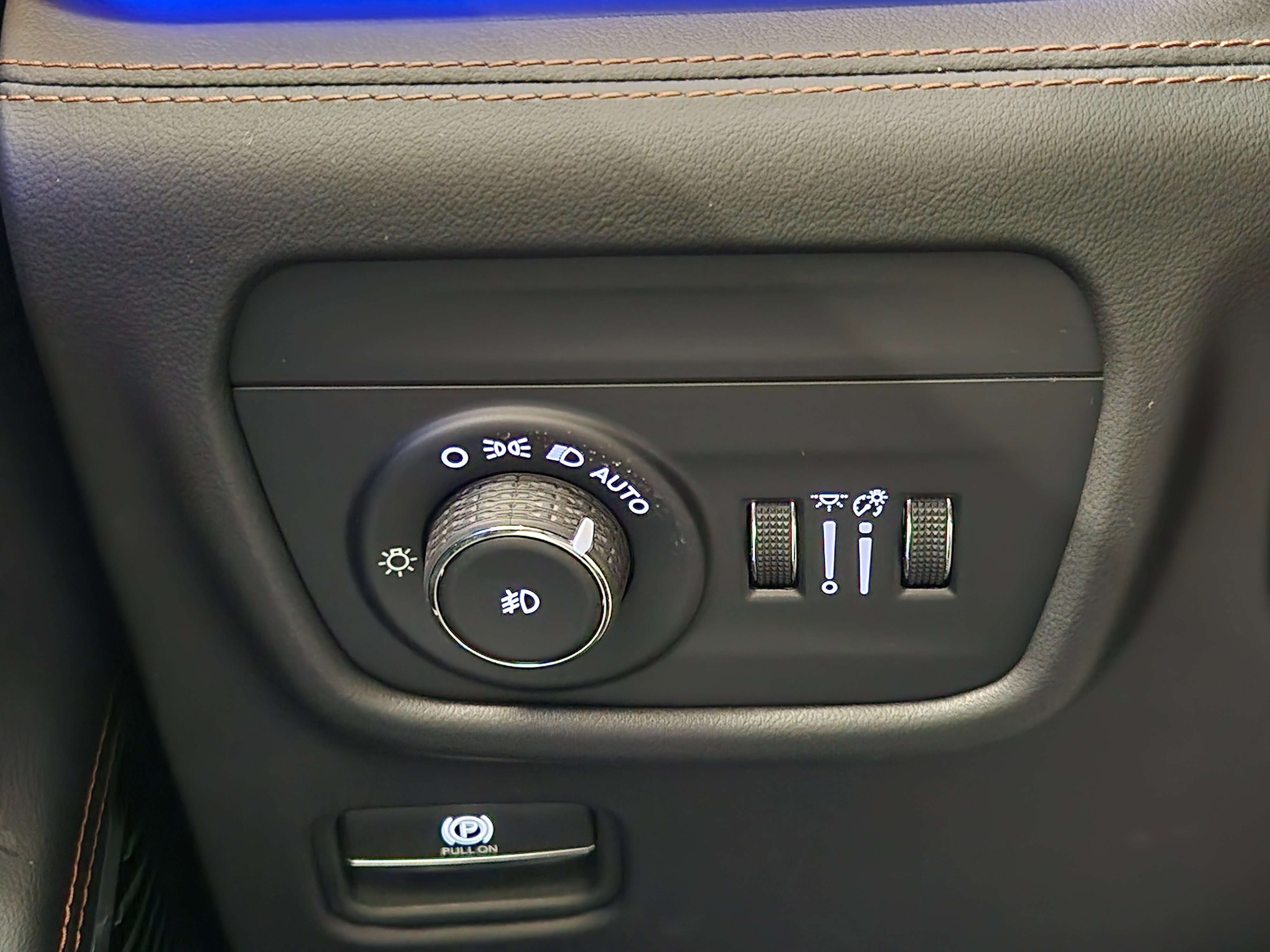 Used 2023 Jeep Grand Cherokee Summit image 20