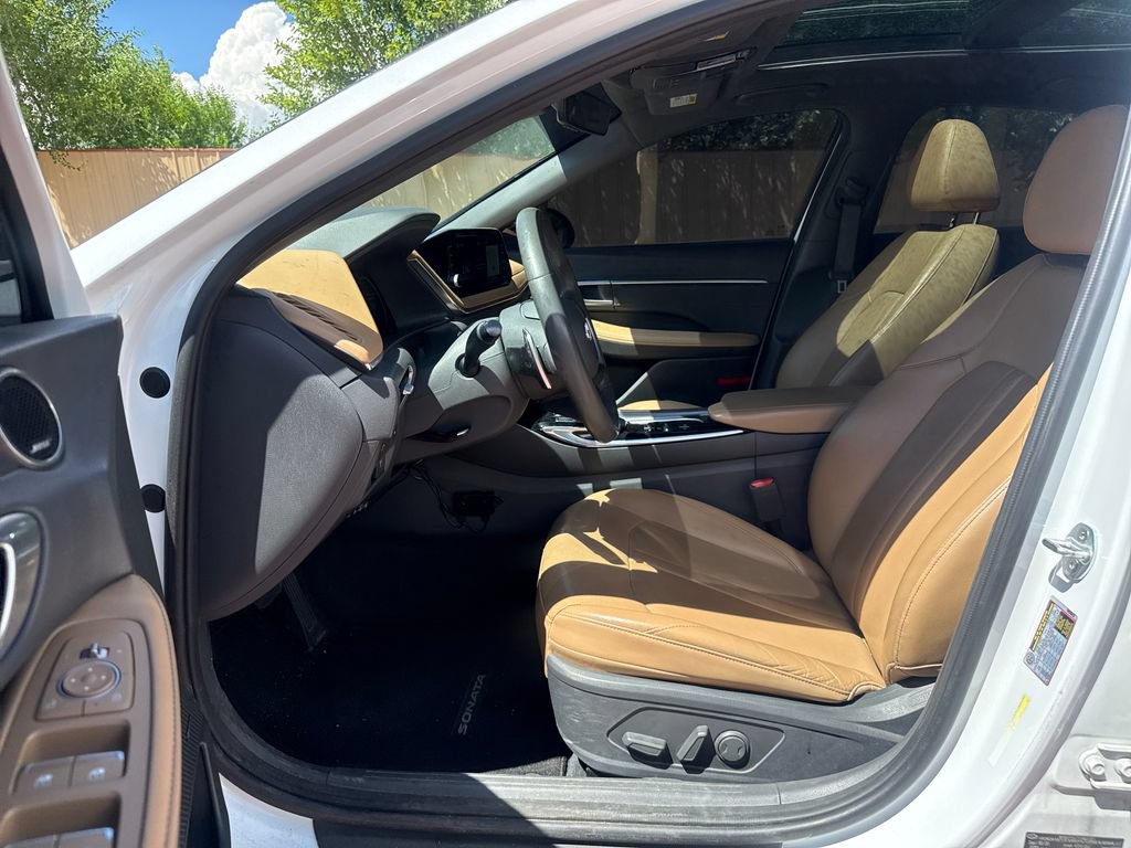 Used 2021 Hyundai Sonata Limited w/ Cargo Package FWD image 10