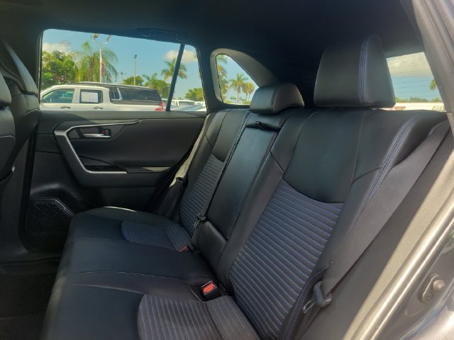 Used 2023 Toyota RAV4 XSE AWD/4WD image 14