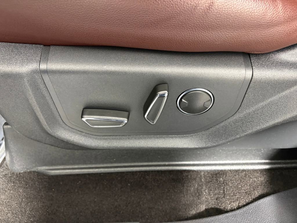 Certified 2022 Ford Expedition Max Limited image 15