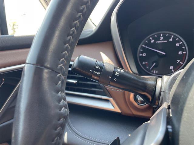 Used 2021 Subaru Outback Touring XT AWD/4WD image 16