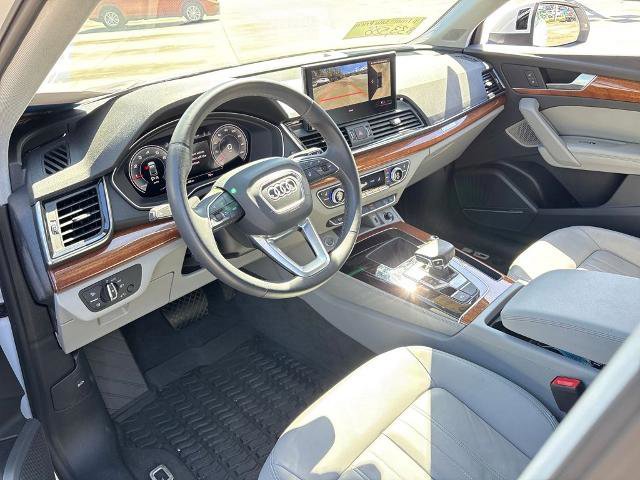 Used 2023 Audi Q5 2.0T Premium Plus w/ Premium Plus Package image 10