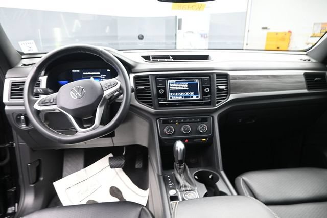 Used 2022 Volkswagen Atlas Cross Sport SE AWD/4WD image 21