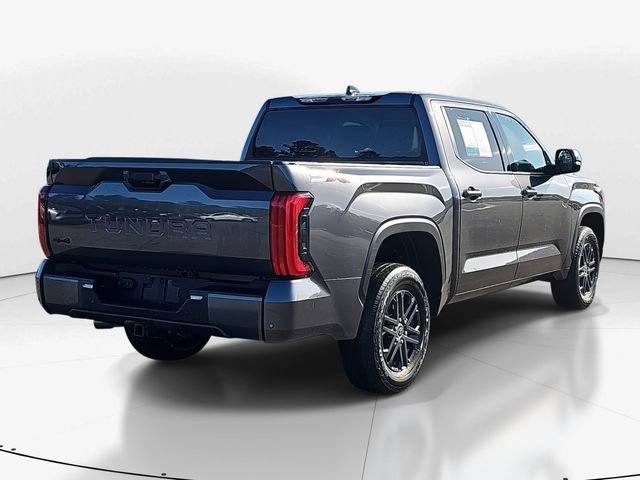 Used 2023 Toyota Tundra SR5 w/ SR5 Convenience Package AWD/4WD image 4