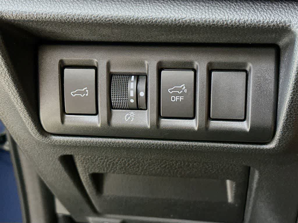 Used 2023 Subaru Outback Touring XT AWD/4WD image 26