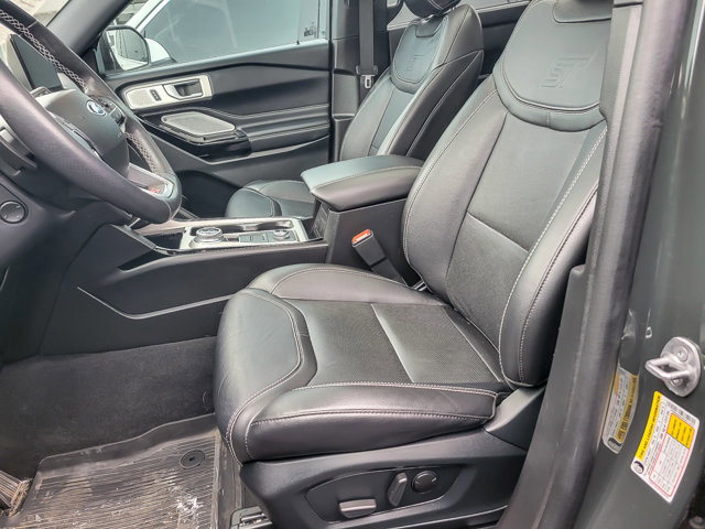 Certified 2023 Ford Explorer ST w/ Equipment Group 401A image 13
