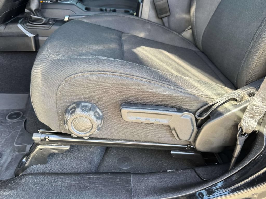 Used 2022 Jeep Wrangler Unlimited Sport AWD/4WD image 20