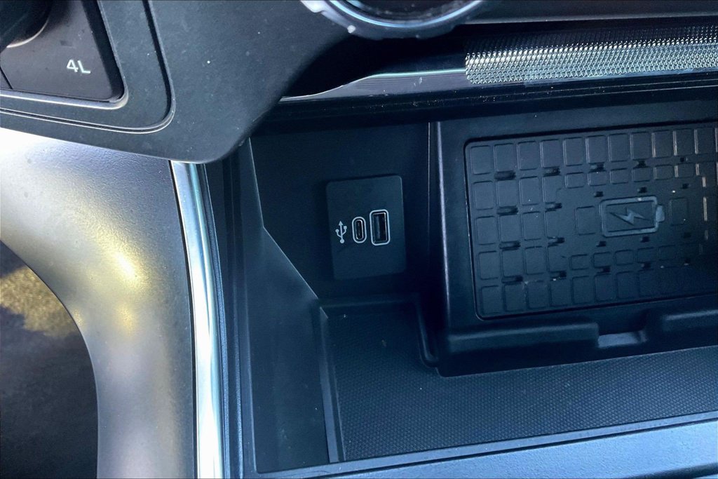Certified 2025 Ford F150 Raptor AWD/4WD image 17