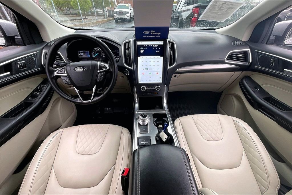 Certified 2023 Ford Edge Titanium AWD/4WD image 13