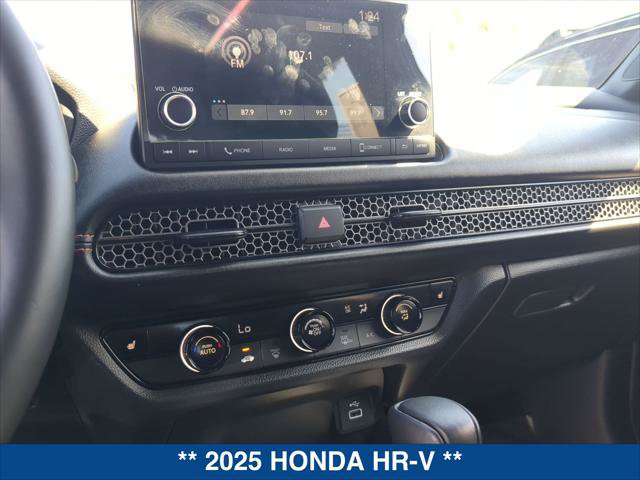 Used 2025 Honda HR-V Sport image 17