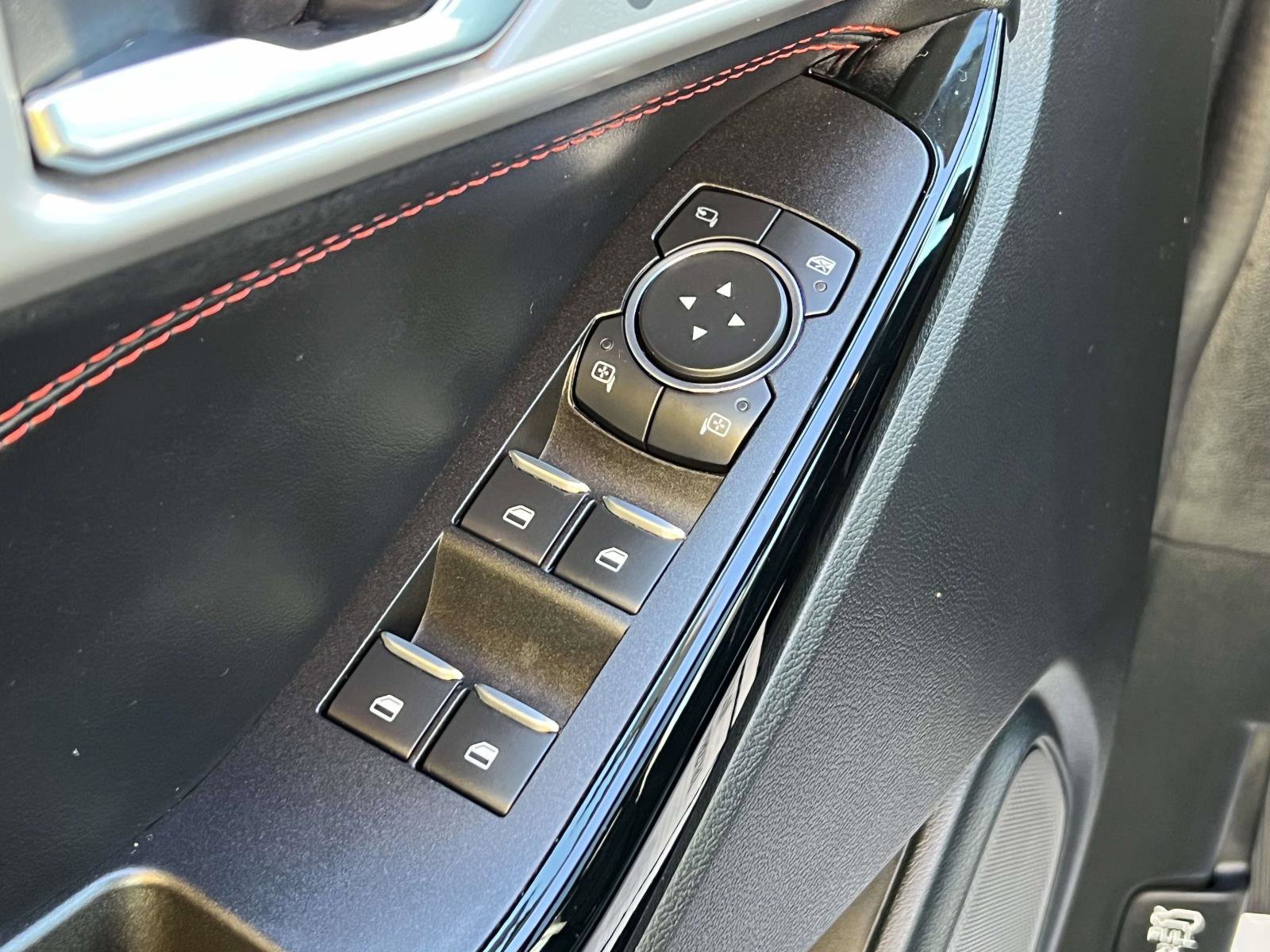 Certified 2022 Ford Explorer ST-Line w/ Class IV Trailer Tow Package image 17