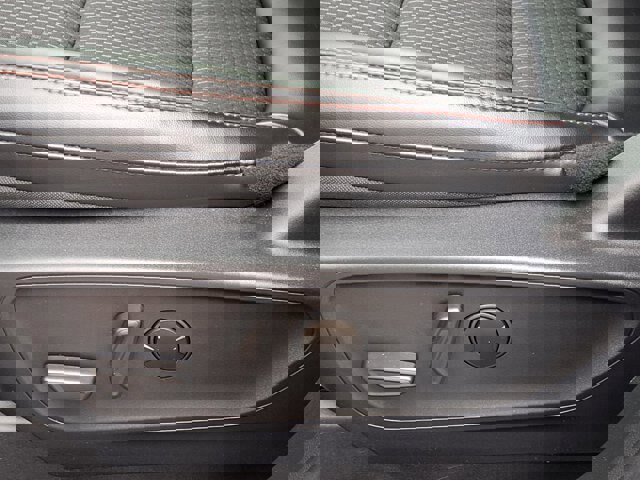 Certified 2024 Ford Escape ST-Line w/ Tech Pack #1 image 7