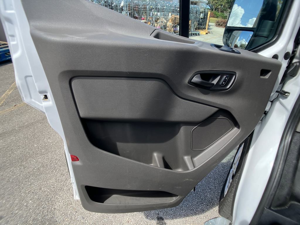 Certified 2024 Ford Transit 250 Low Roof w/ Exterior Upgrade Package image 15