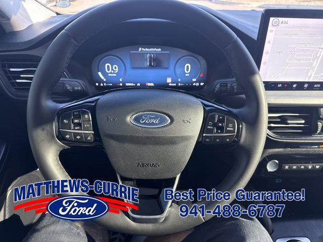 Certified 2023 Ford Escape Platinum AWD/4WD image 17