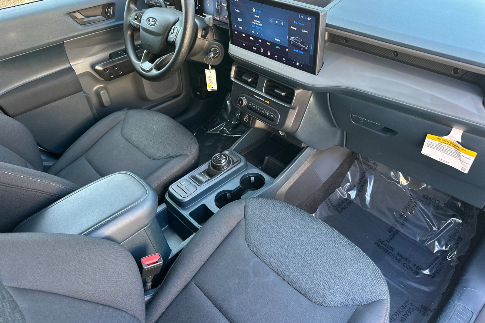 Certified 2025 Ford Maverick XL FWD image 18