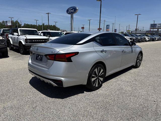 Used 2019 Nissan Altima 2.5 SV FWD image 3