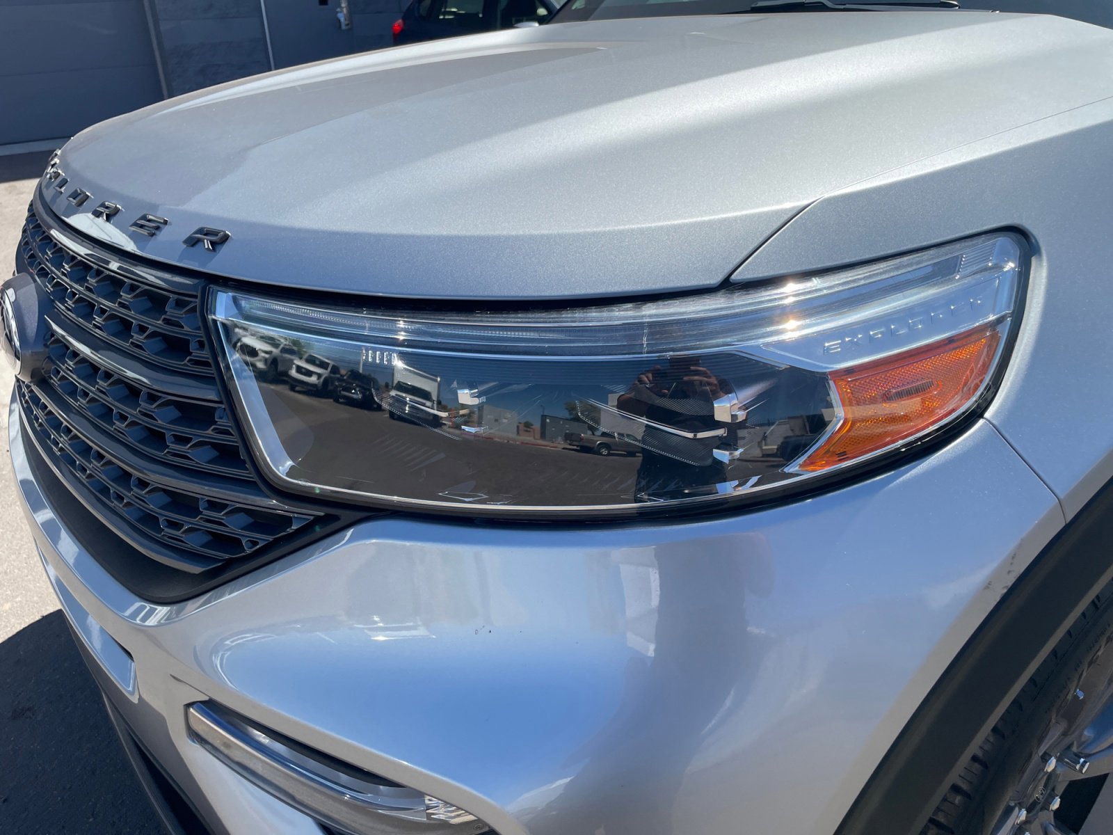 Certified 2022 Ford Explorer XLT w/ Equipment Group 202A image 9