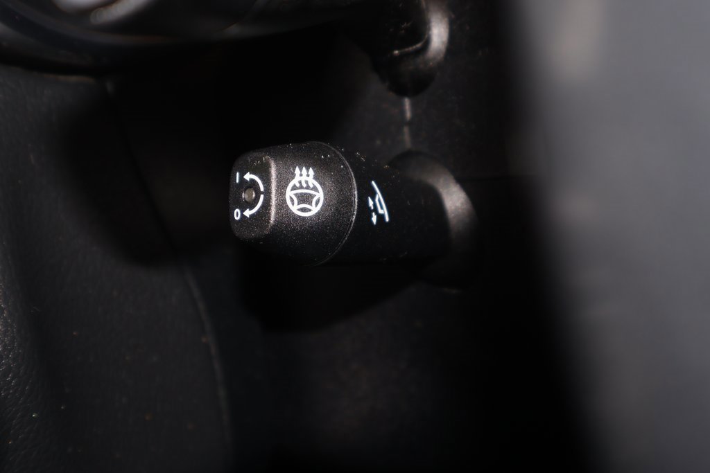 Used 2021 Mercedes-Benz C 300 4MATIC Sedan image 29