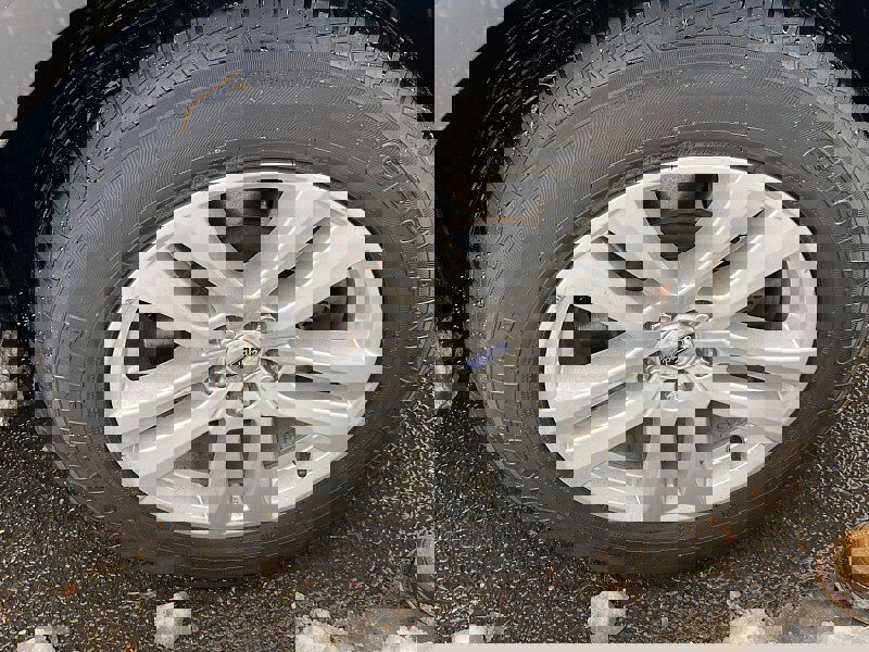 Certified 2018 Ford Explorer XLT w/ Equipment Group 202A image 15