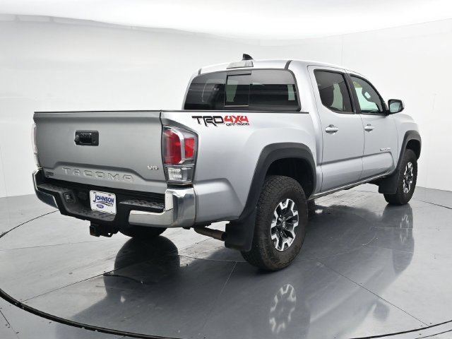 Used 2023 Toyota Tacoma TRD Off-Road AWD/4WD image 9