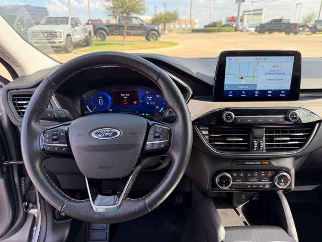 Certified 2022 Ford Escape Titanium w/ Titanium Premium Package FWD image 13