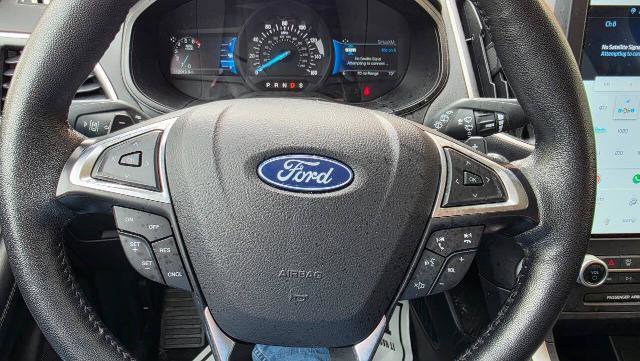 Certified 2024 Ford Edge SEL w/ Convenience Package AWD/4WD image 13
