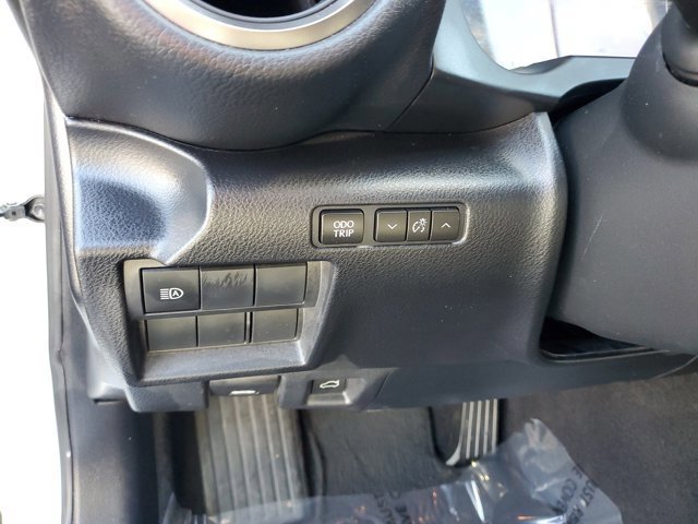 Used 2021 Lexus IS 300 w/ Accessory Package image 17