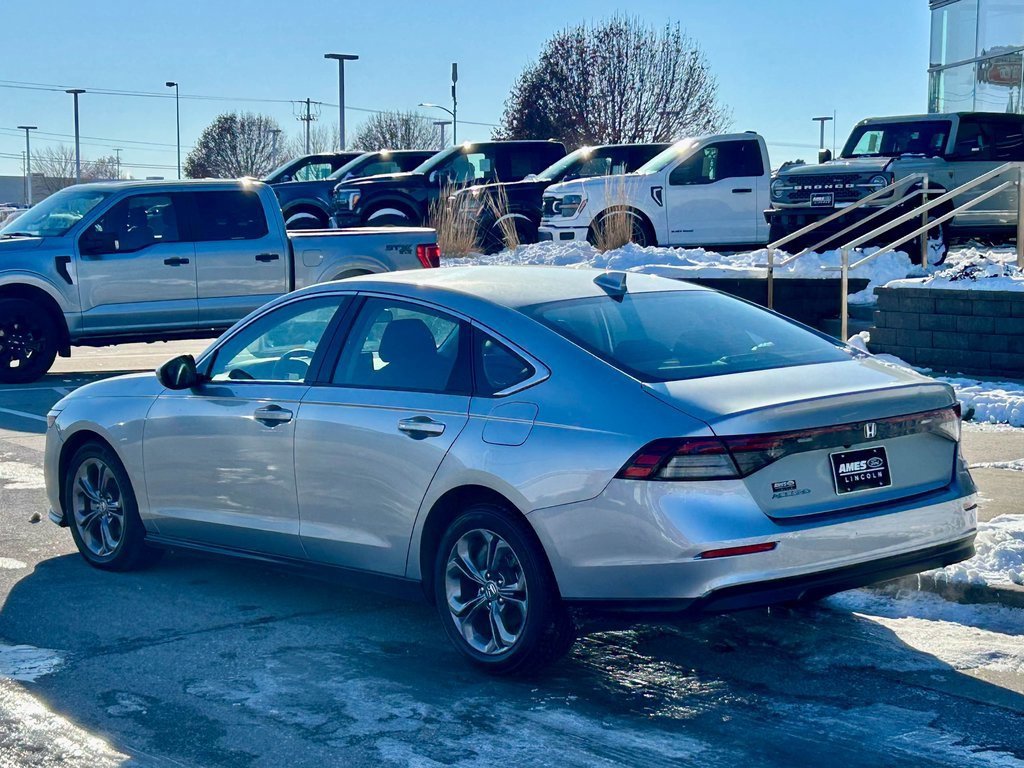 Used 2024 Honda Accord EX image 4