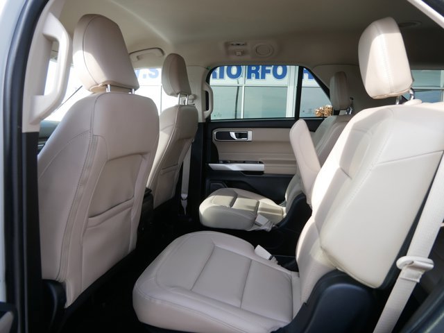 Certified 2023 Ford Explorer XLT w/ Equipment Group 202A image 16