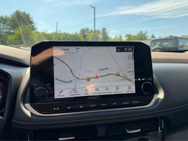 Used 2022 Nissan Rogue Platinum w/ Head-Up Display Package AWD/4WD image 21