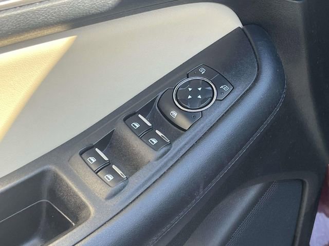 Certified 2023 Ford Edge SEL w/ Convenience Package AWD/4WD image 17